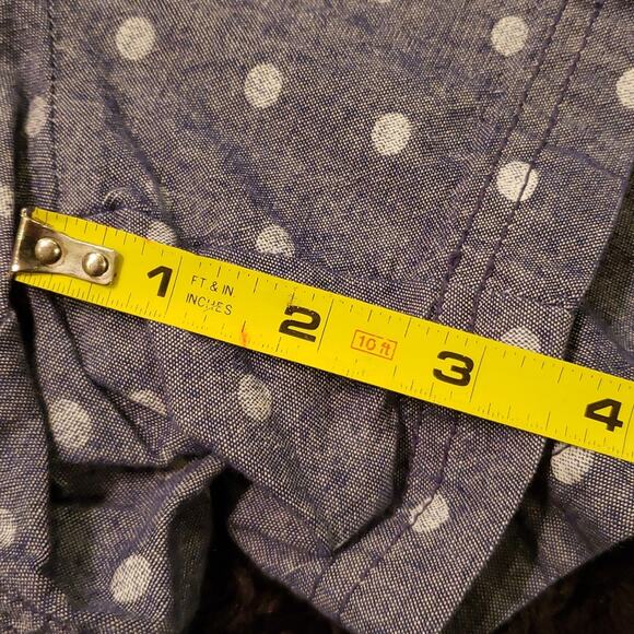 .BCG Women's pocket shorts. 2 front 2 back pockets. Size 12 Chambray blue color - Picture 4 of 6